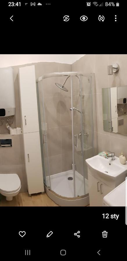 Komfortowy Apartament W Centrum Nowego Sacza Новы Сонч Экстерьер фото